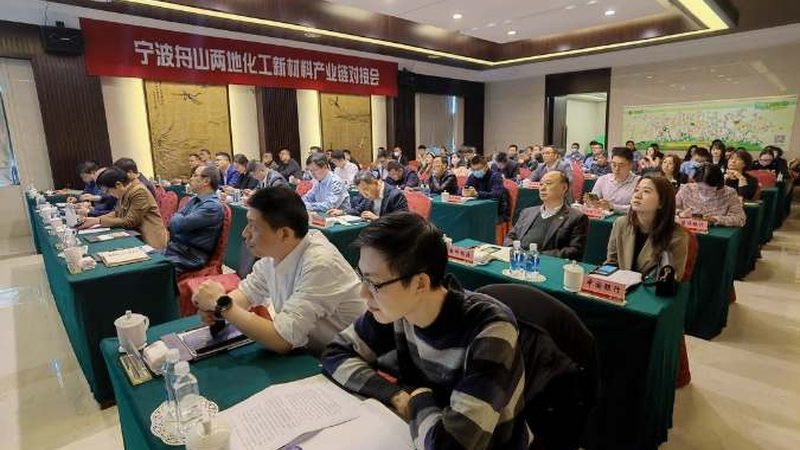 性能优势：轻与强的极致组合