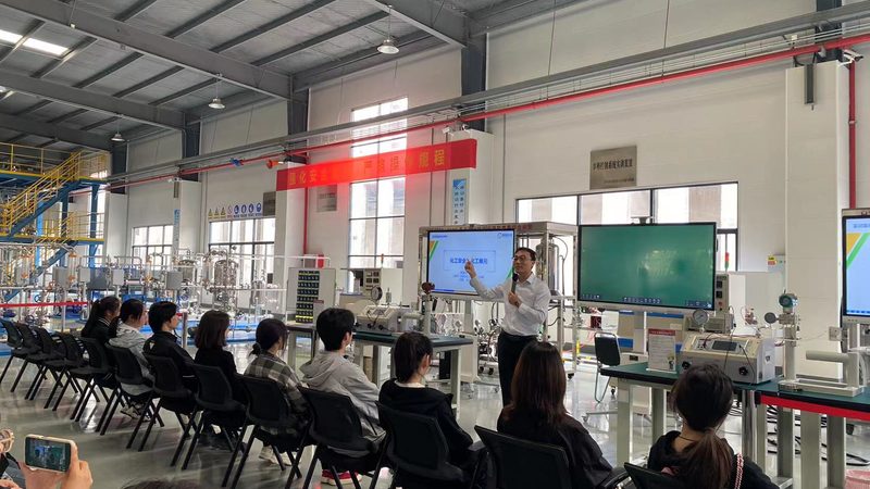 精细化工添加剂：温州批发市场的价格解析与选购要点